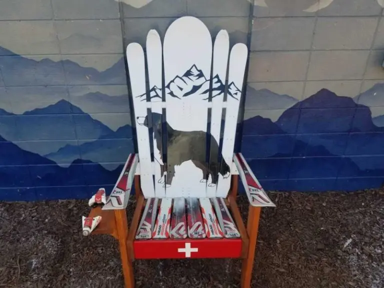 Snowy dog Adirondack hybrid ski/snowboard chair