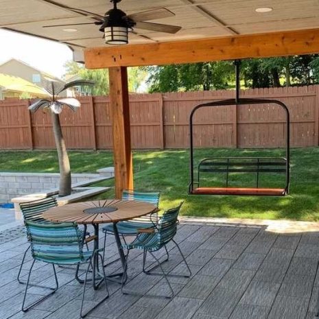 Outdoor metal ski lift hanging bench