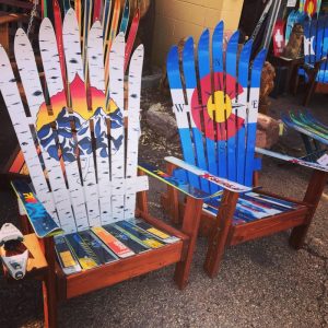 Aspen Sunset Mural & Colorado Compass Flag Adriondack Ski Chair Set