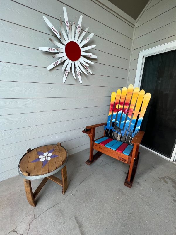 Set of 2 Colorado Flag Ski Chairs, Hand Painted Adirondack Ski Chair, Wood  Patio Chair, Fire-pit Chairs, Unique Gifts, Colorado Chairs 