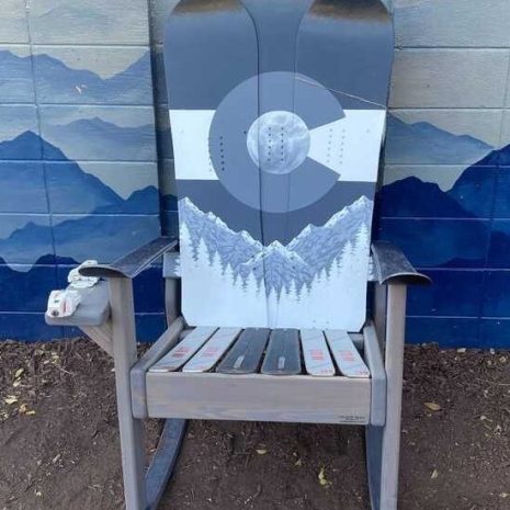 Grey Colorado Flag Ski & Snowboard Rocking Chair