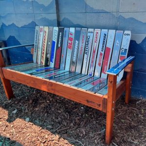 Alpine Low back Retro Ski Bench