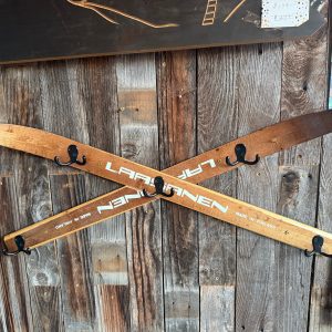 Crossed Antique Skis - 30" Wall Mounted Ski Coat Hook (5 hooks)
